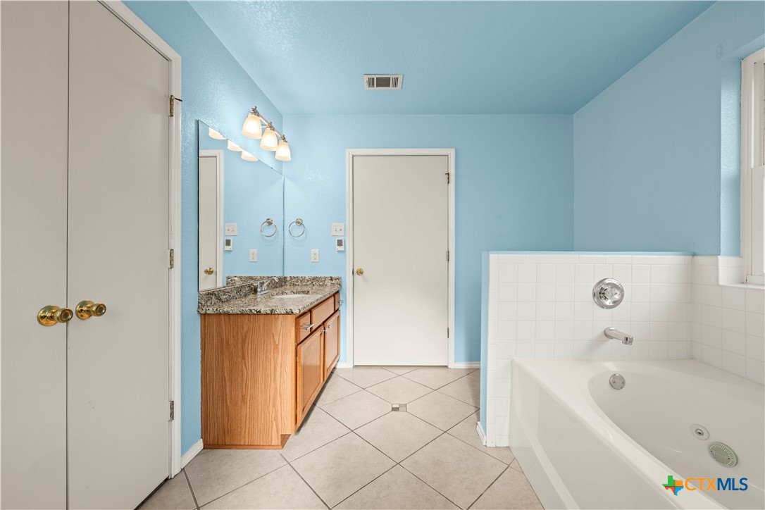 3312 Viewcrest Drive Property Photo 19
