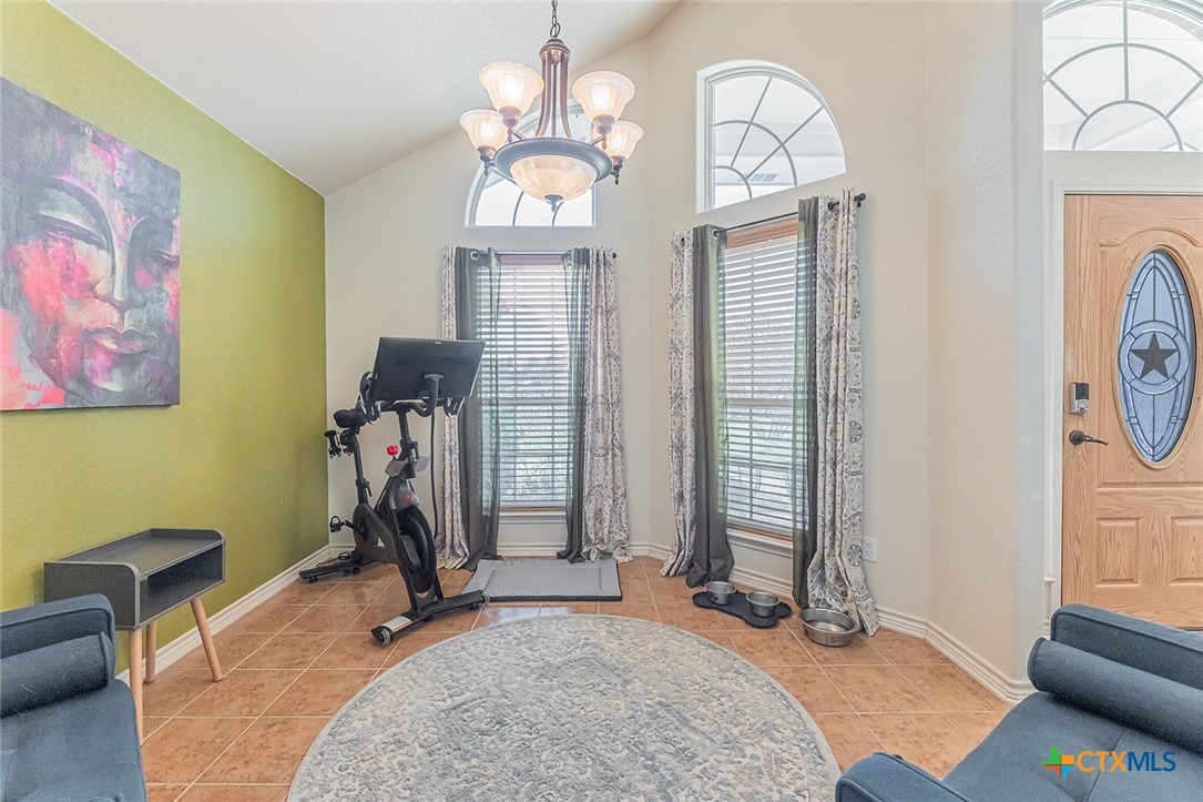 4011 Salt Fork Drive Property Photo 6