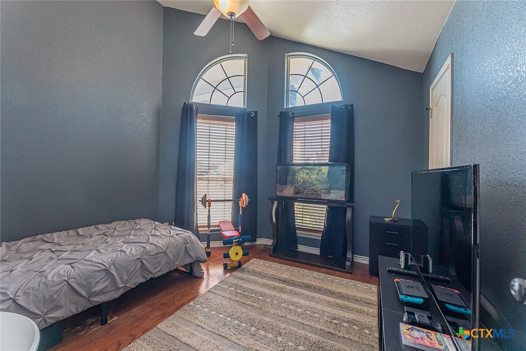 4011 Salt Fork Drive Property Photo 14
