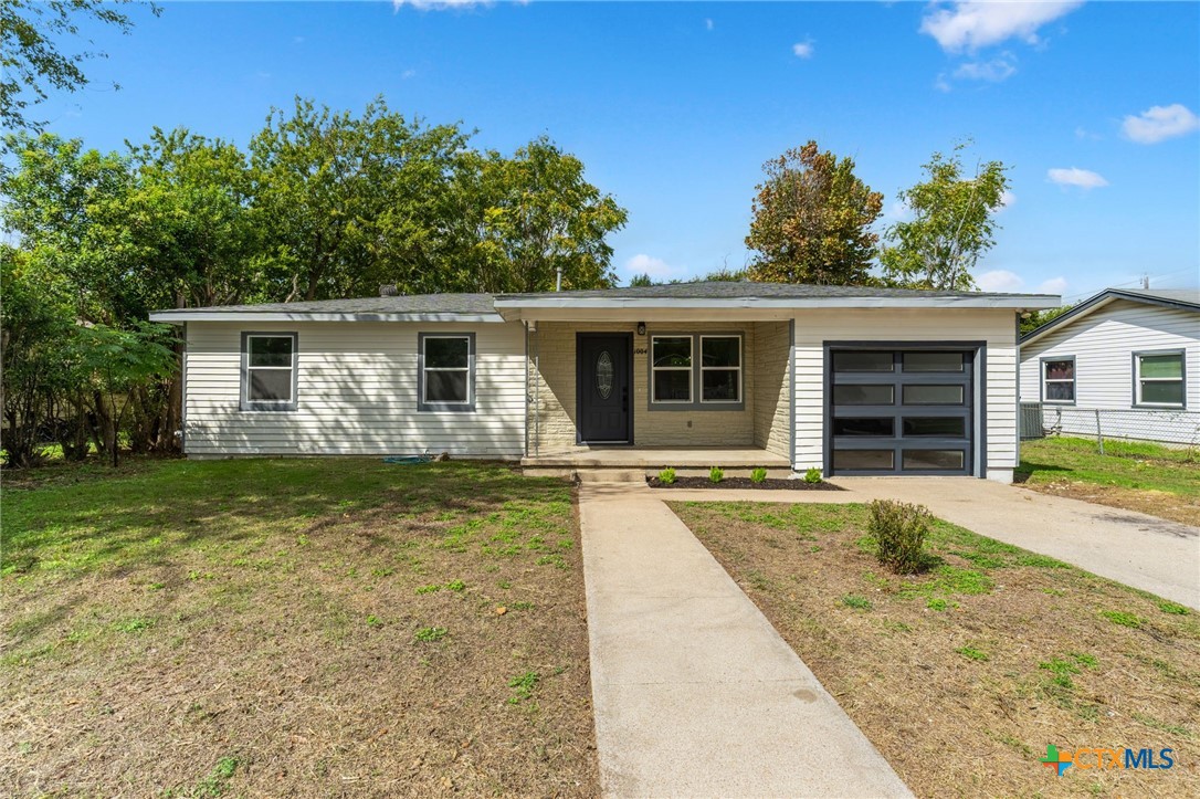 1004 S 15th Street Property Photo 1