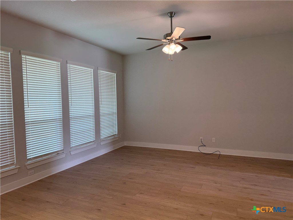 10210 Kimberlite Drive Property Photo 3