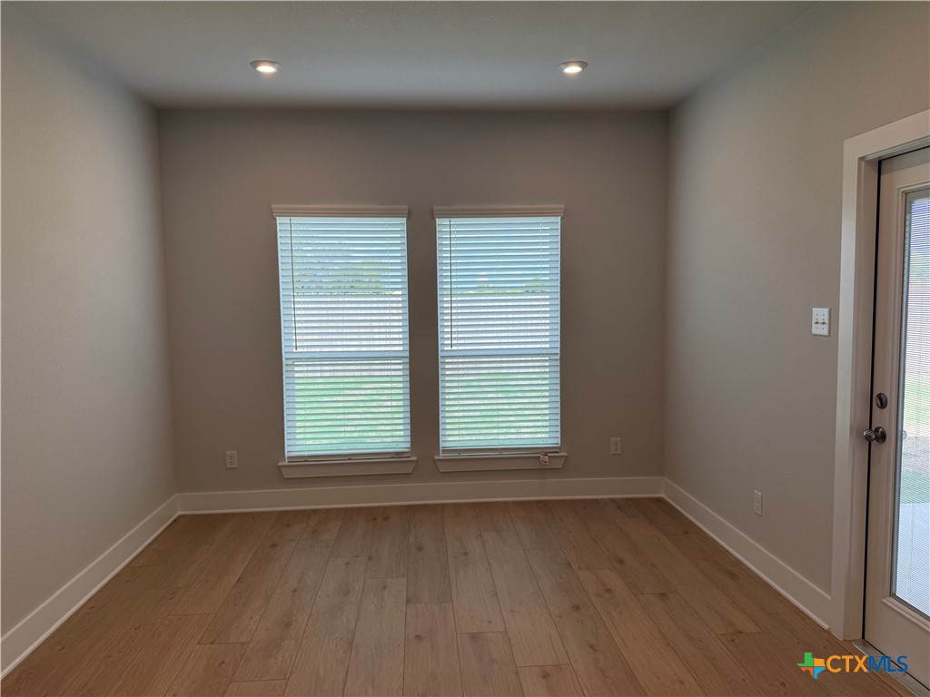 10210 Kimberlite Drive Property Photo 8