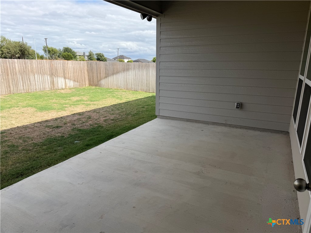 10210 Kimberlite Drive Property Photo 10