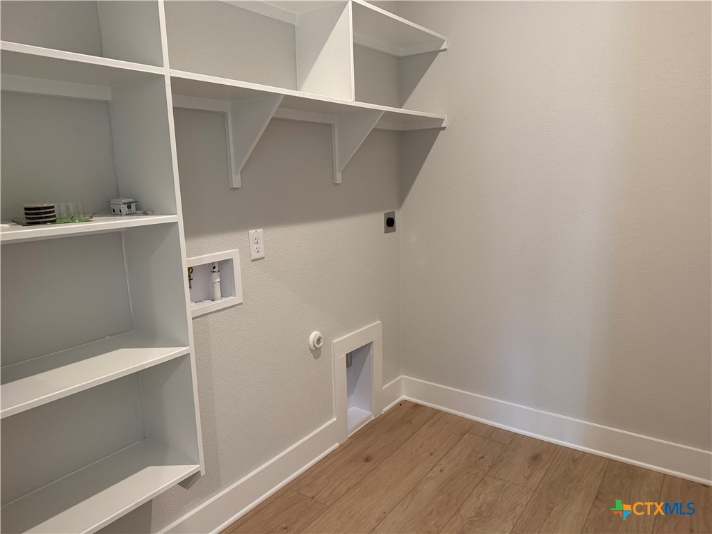10210 Kimberlite Drive Property Photo 16