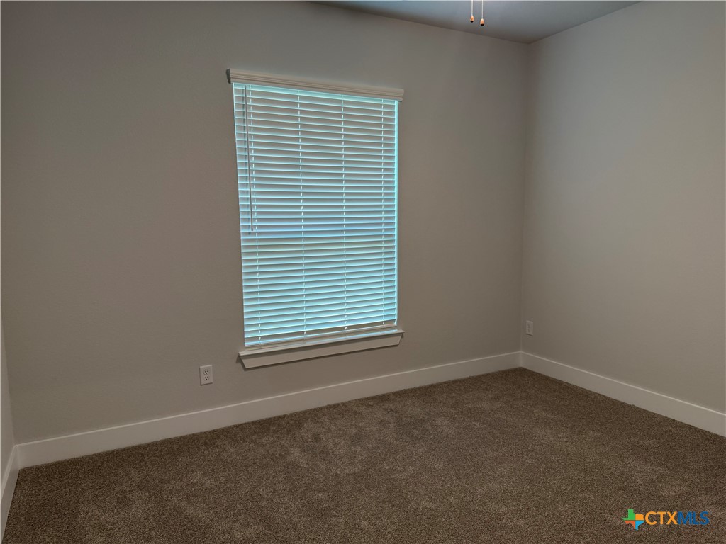10210 Kimberlite Drive Property Photo 17