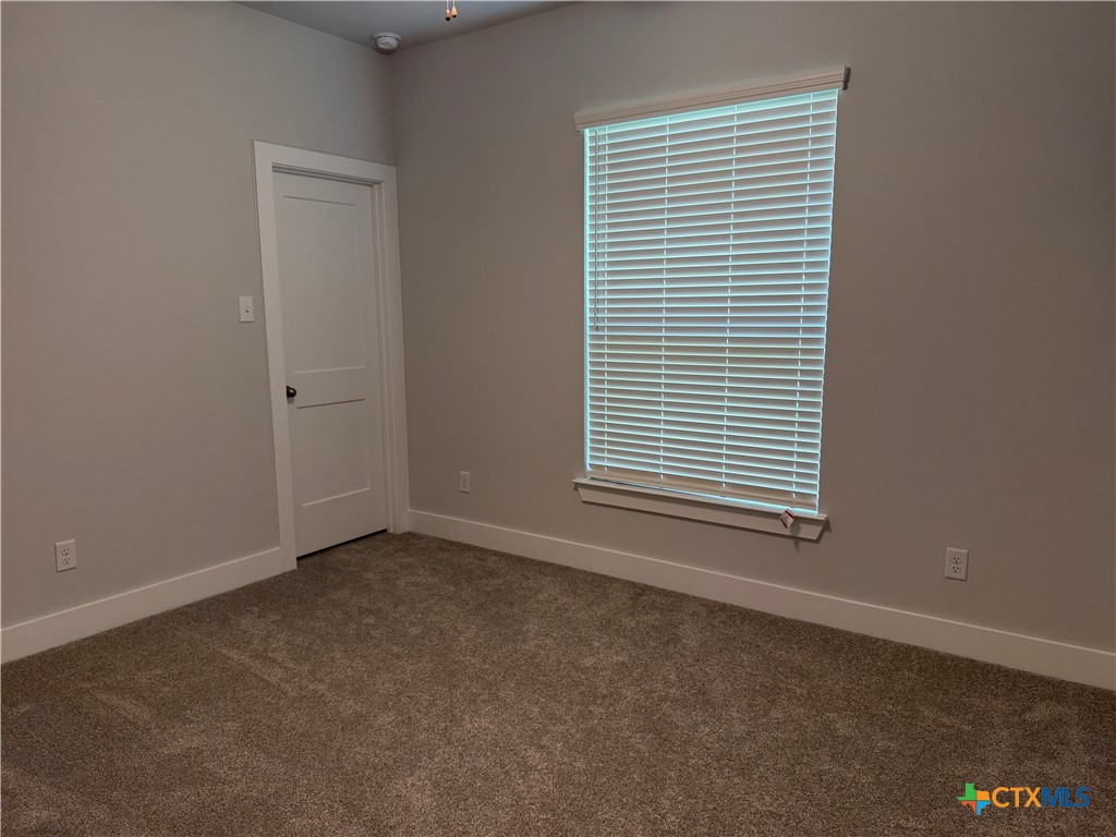 10210 Kimberlite Drive Property Photo 18