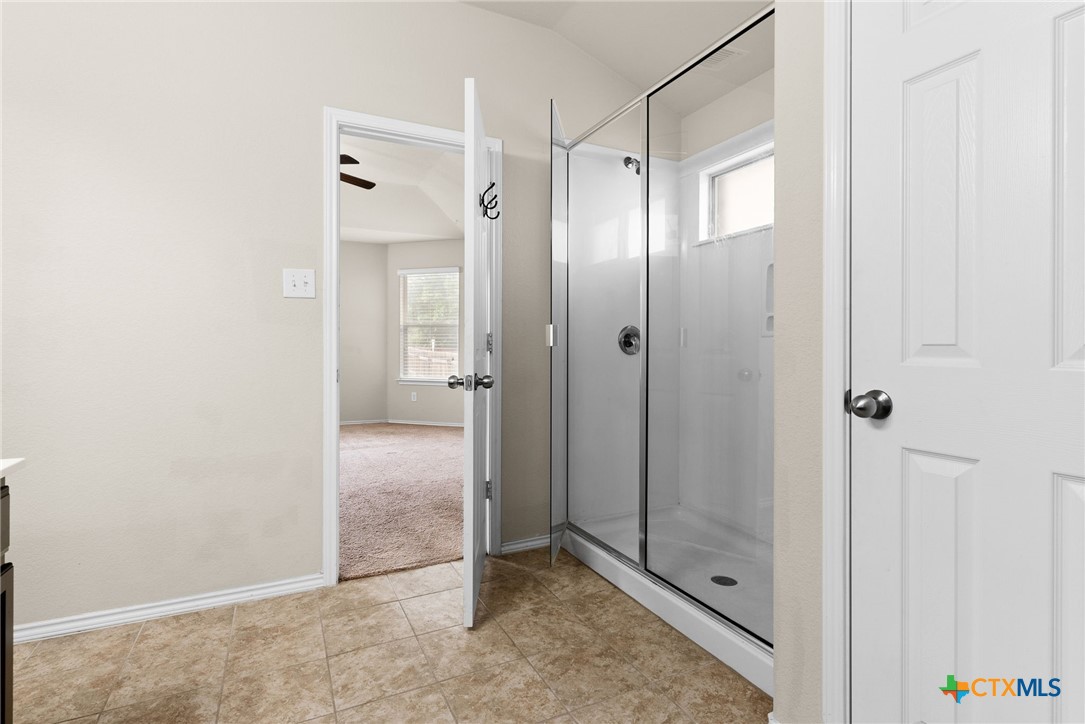 810 Hobby Road Property Photo 14