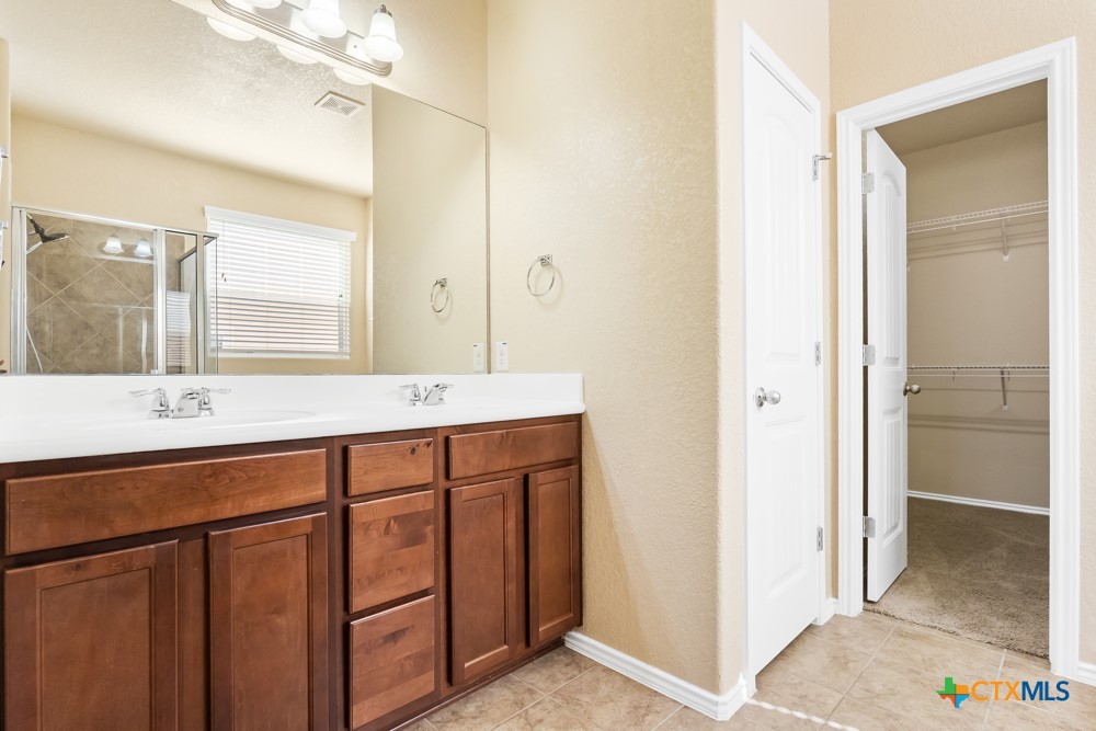 129 Enchanted View Property Photo 16