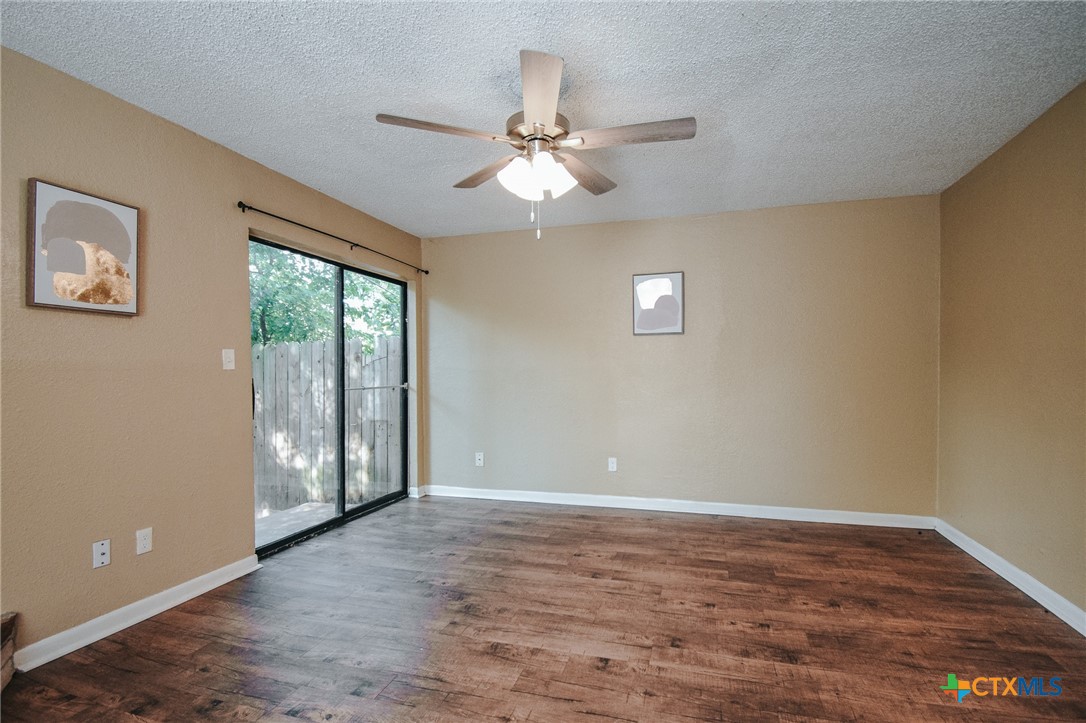 805 E Hiller Street Property Photo 13