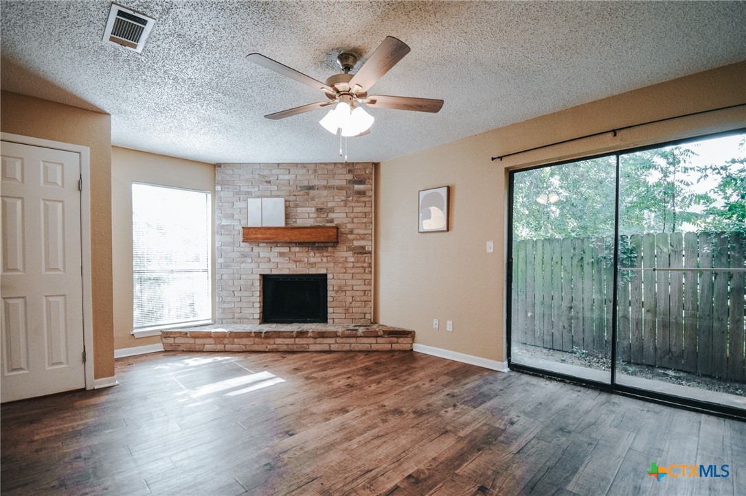 805 E Hiller Street Property Photo 16