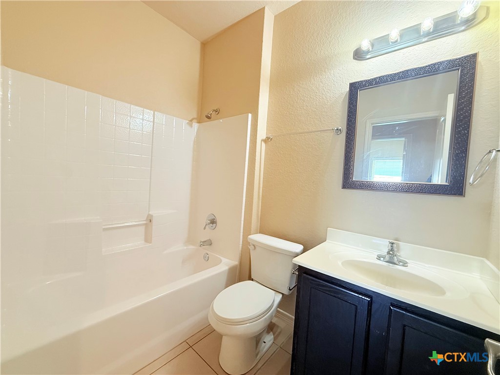 2311 Lincoln Street Property Photo 9