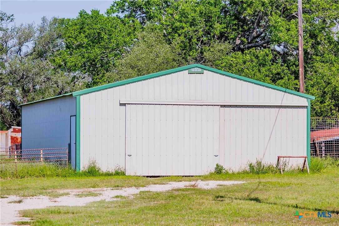 2265 County Road 106 Property Photo 24