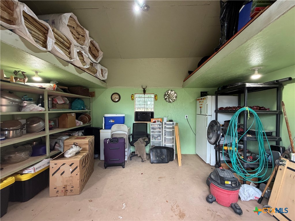 308 Nash Street Property Photo 18