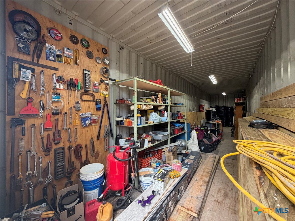 308 Nash Street Property Photo 19