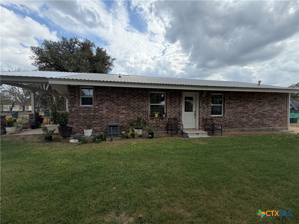 308 Nash Street Property Photo 20