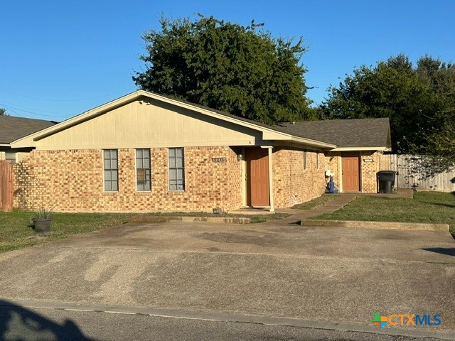 4507 Calle Secoya Street A & B Property Photo 1