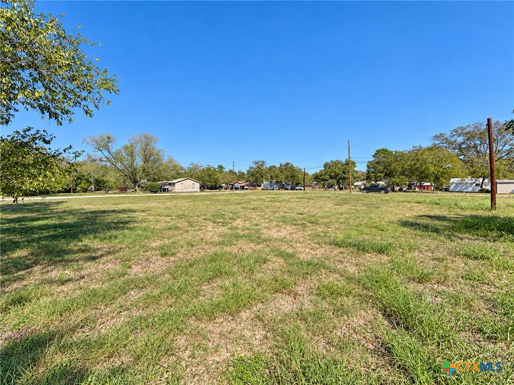 922 N Avenue H Property Photo 1