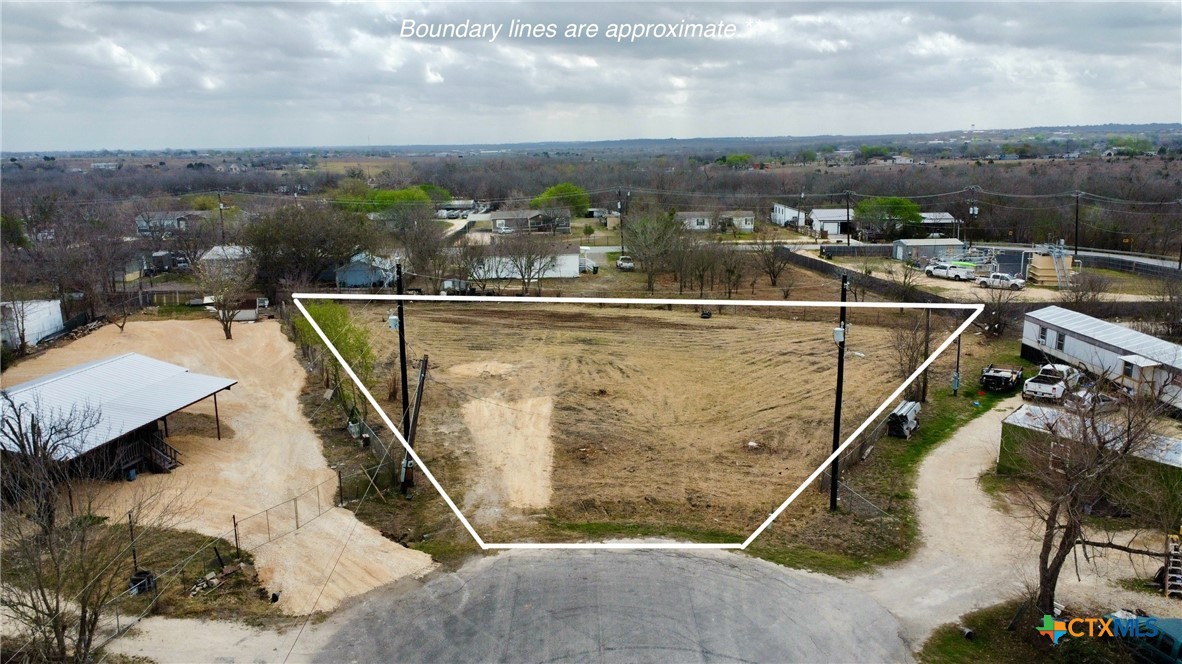 104 Sun Cove Property Photo 1