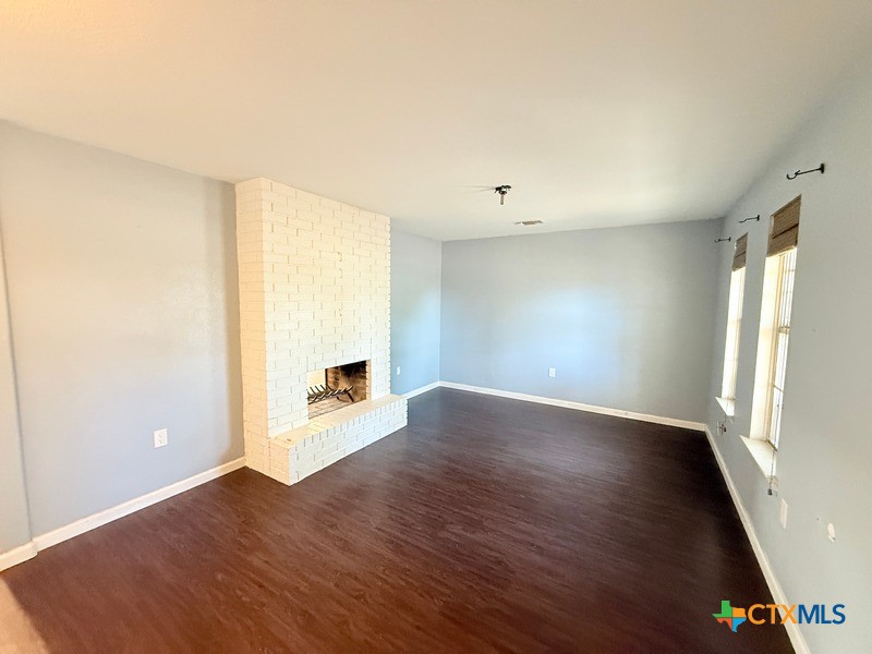 8092 Fm 2657 Property Photo 4