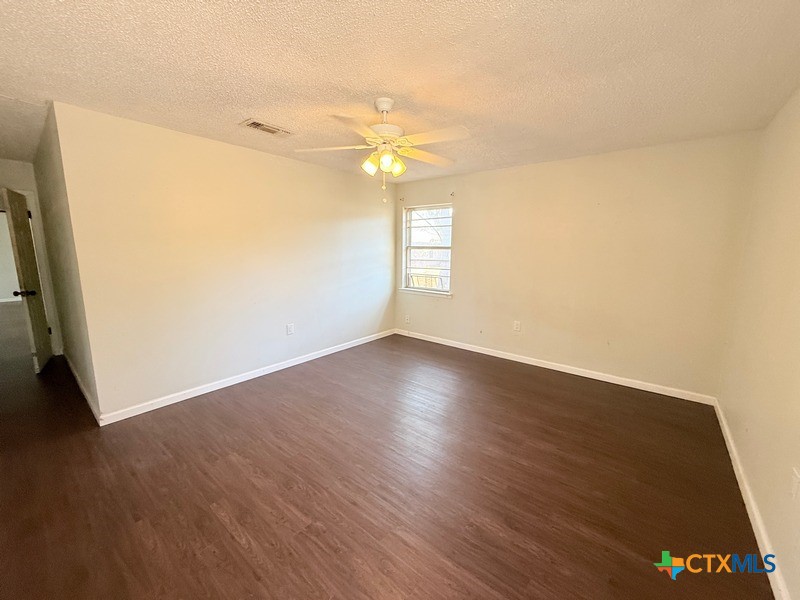 8092 Fm 2657 Property Photo 21