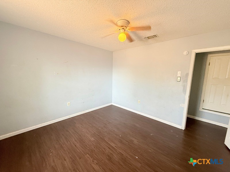 8092 Fm 2657 Property Photo 25