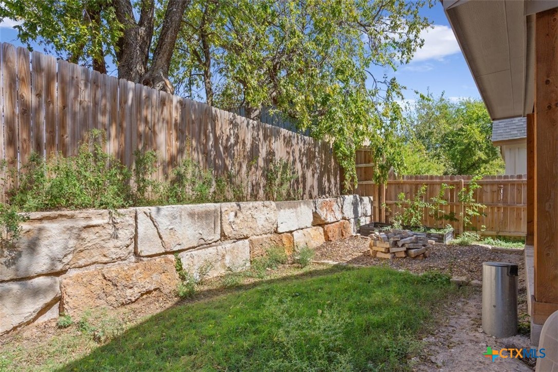 2139 Blackhawk Loop Property Photo 27