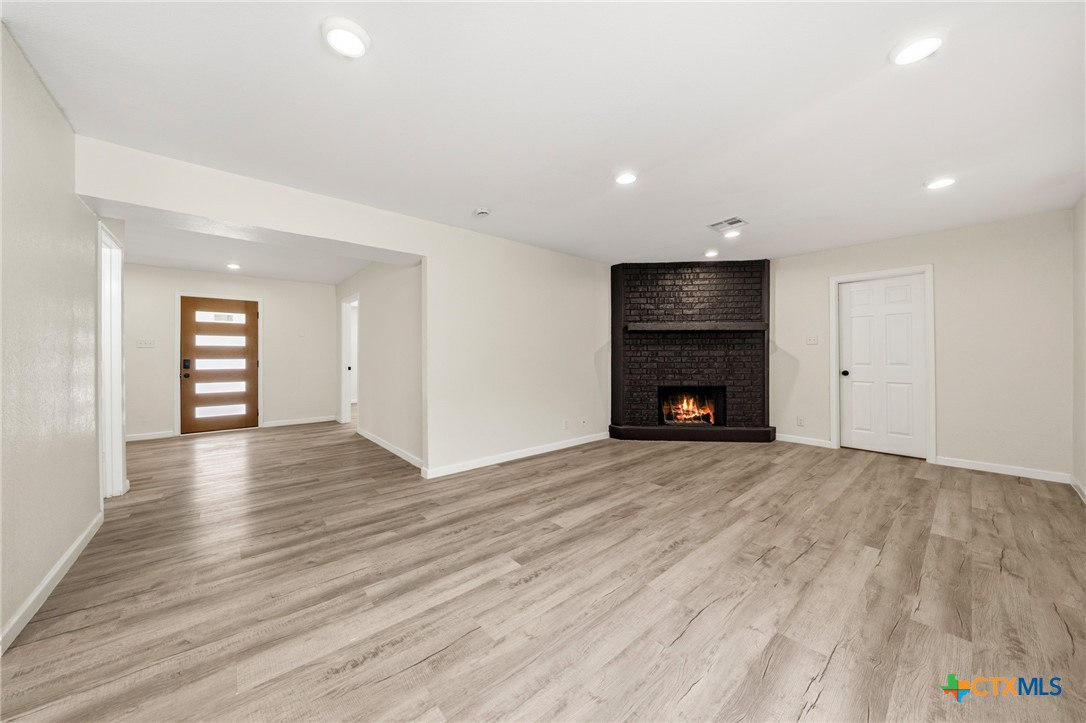 3606 Iroquois Trail Property Photo 13