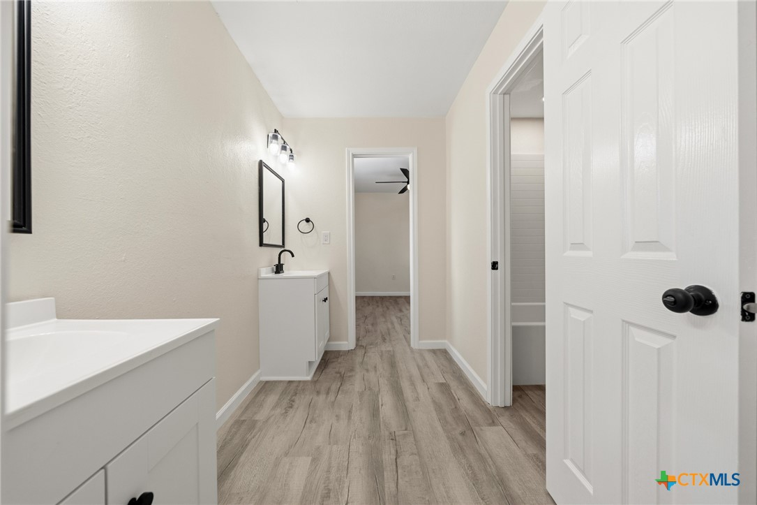 3606 Iroquois Trail Property Photo 24