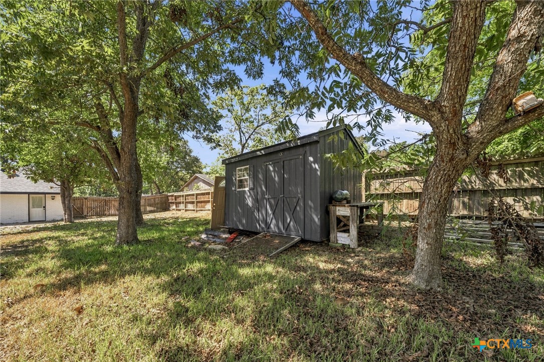 3606 Iroquois Trail Property Photo 39