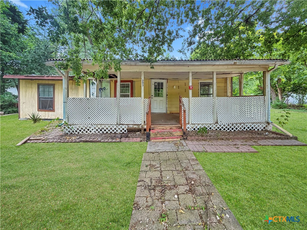 303 N Lexington Street Property Photo 1