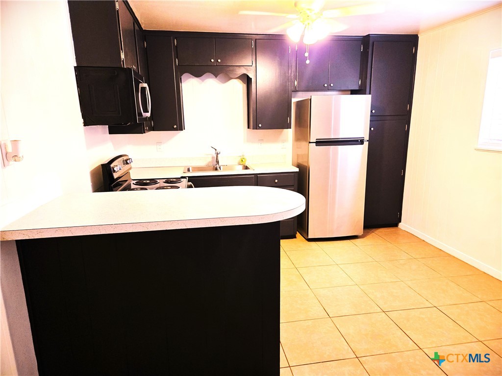 608 Harbour Avenue Property Photo 4