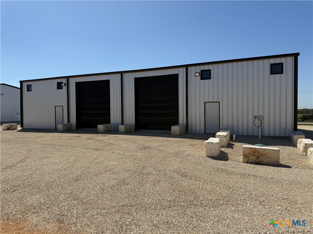 6284 Fm 2484 Property Photo 23