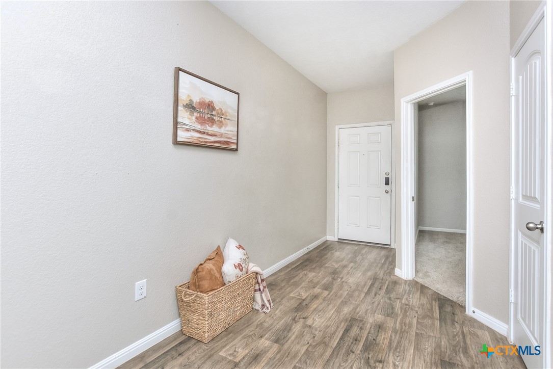 627786 Property Photo 4