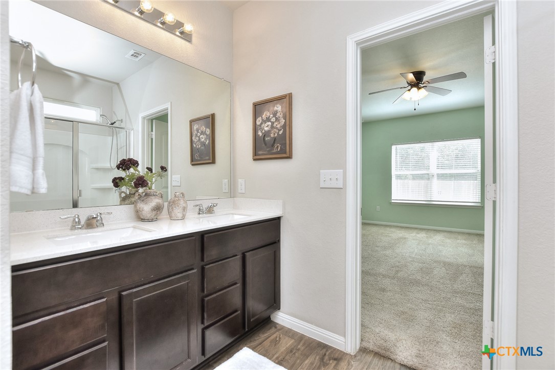 627786 Property Photo 24