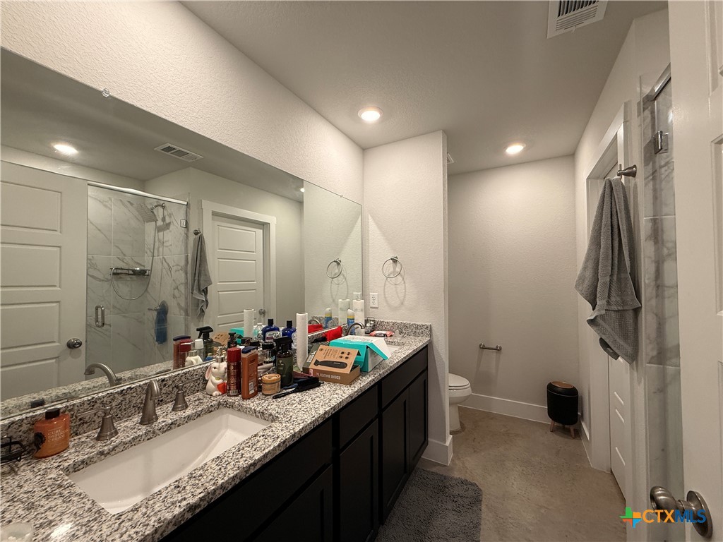 1055 Lexington Drive Property Photo 8