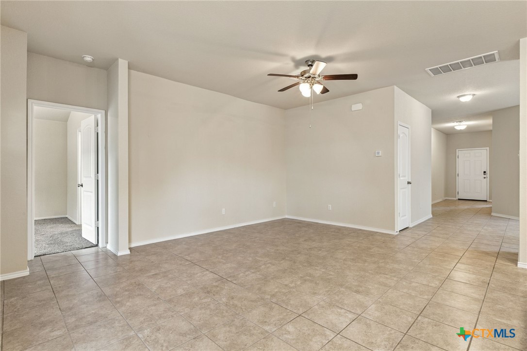 1005 Ibis Falls Loop Property Photo 20