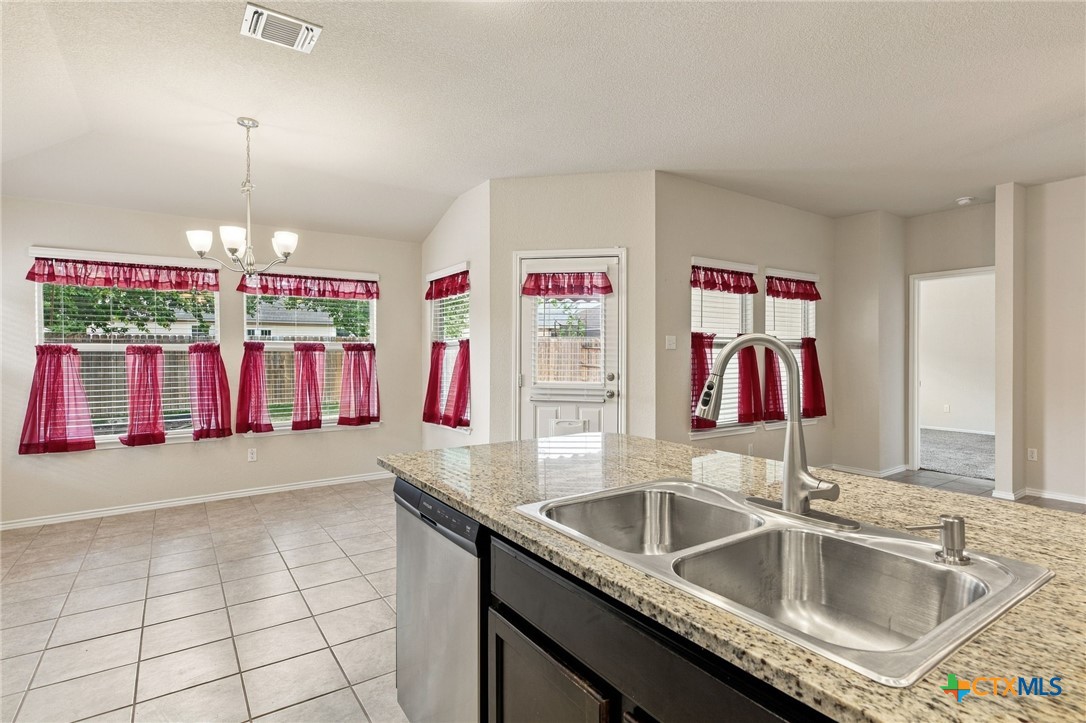 1005 Ibis Falls Loop Property Photo 23