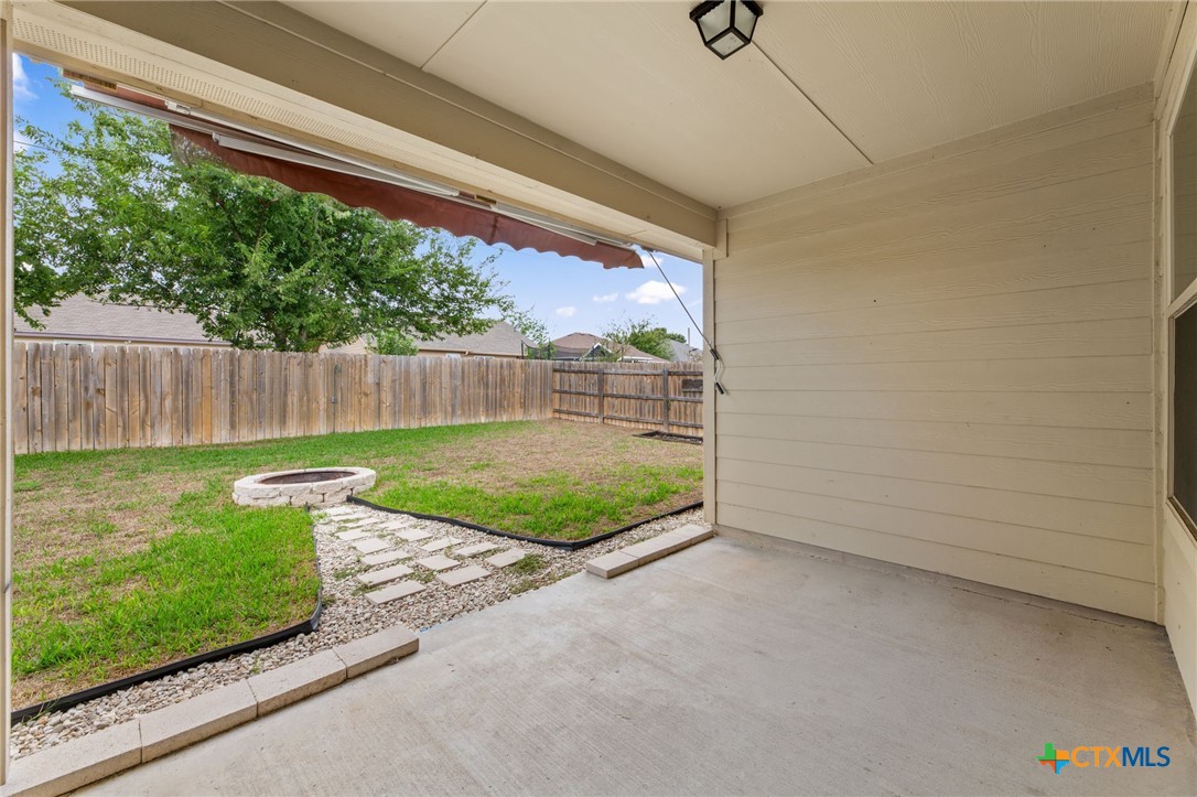 1005 Ibis Falls Loop Property Photo 38