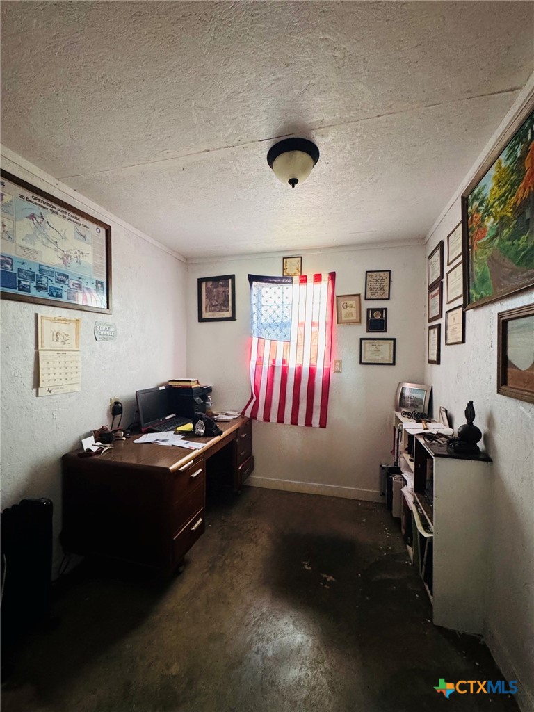 8365 Fm 2412 Property Photo 23