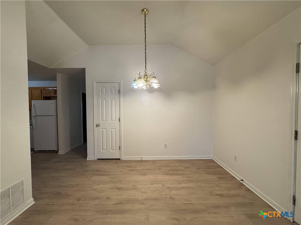 4800 John David Drive Property Photo 5