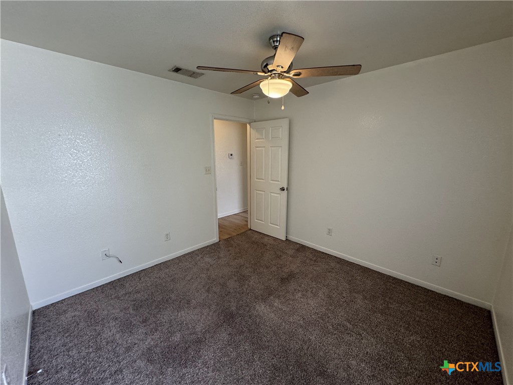 4800 John David Drive Property Photo 12