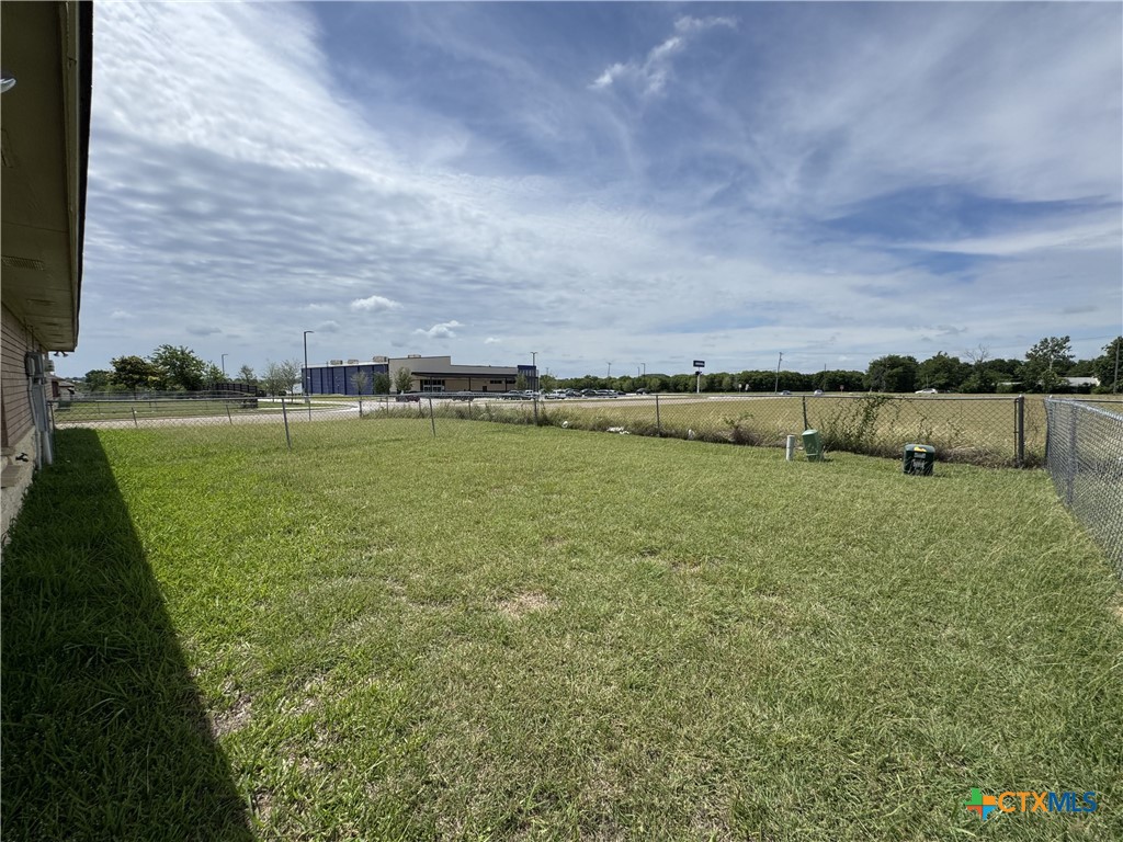 4800 John David Drive Property Photo 18