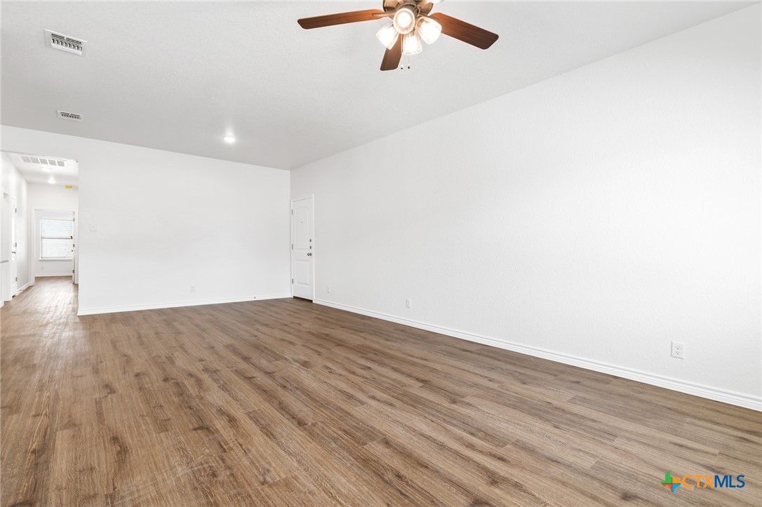 3509 Abraham Drive B Property Photo 7