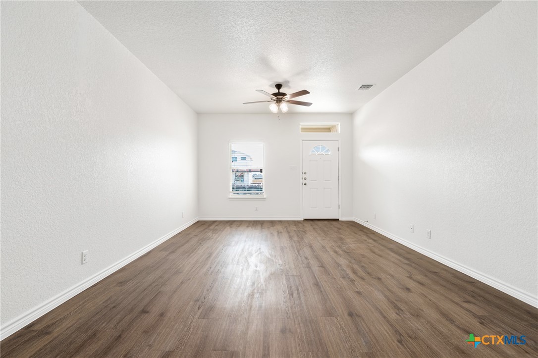 3509 Abraham Drive B Property Photo 8