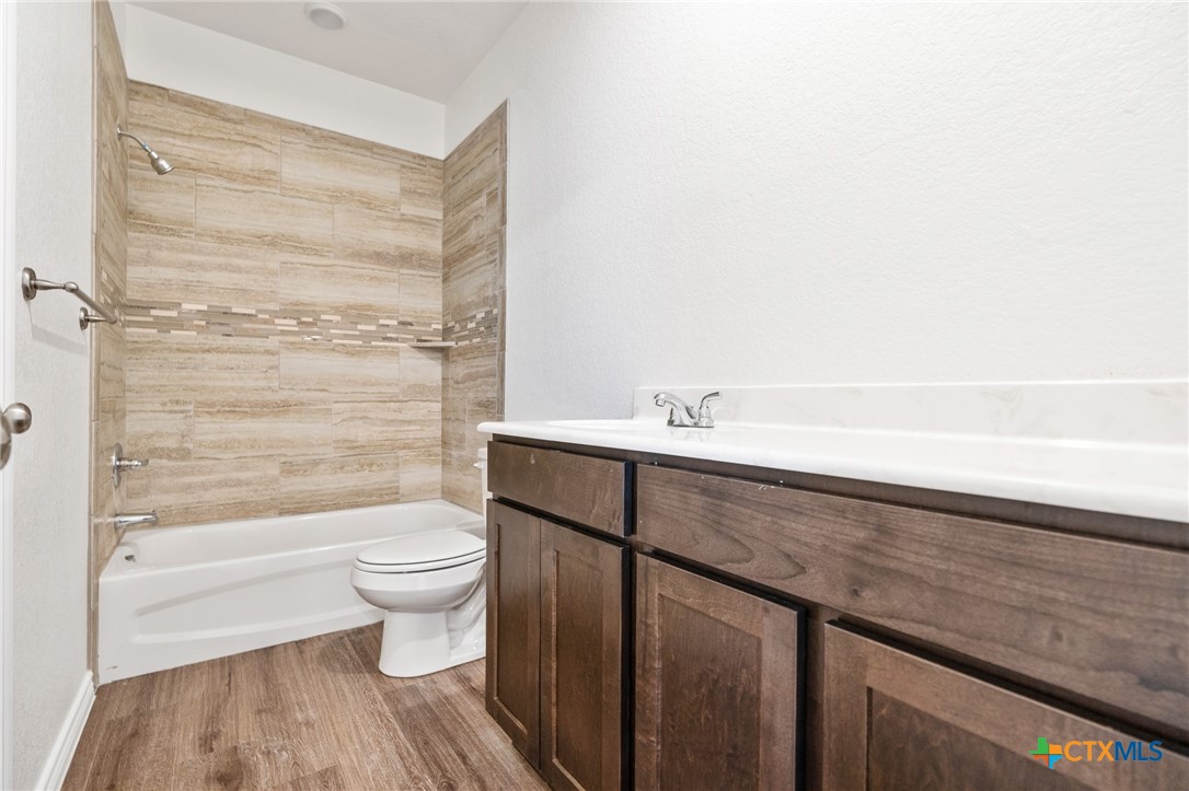 3509 Abraham Drive B Property Photo 16