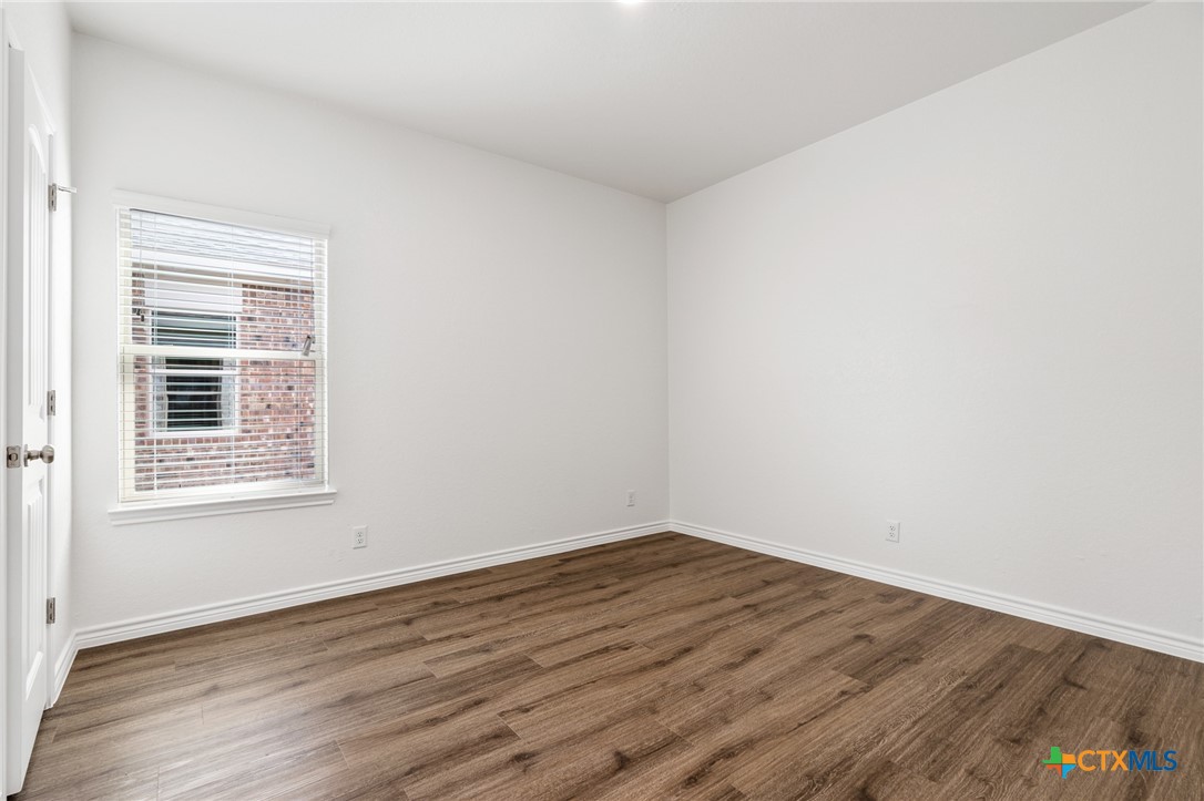 3509 Abraham Drive B Property Photo 20