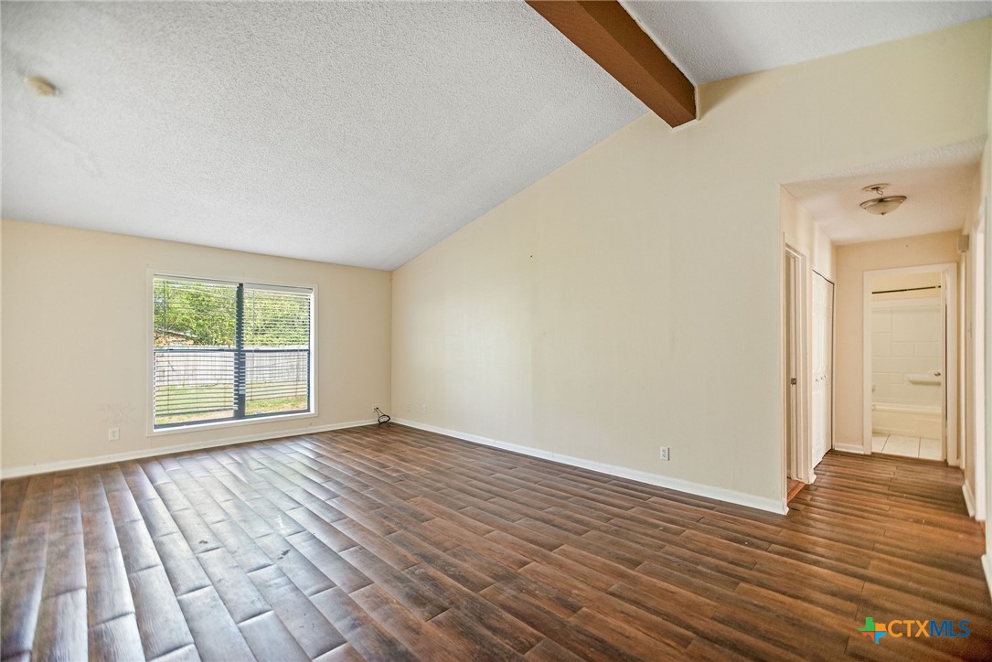 2107 Jackson Street Property Photo 8