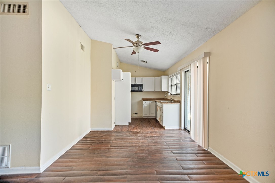 2107 Jackson Street Property Photo 9