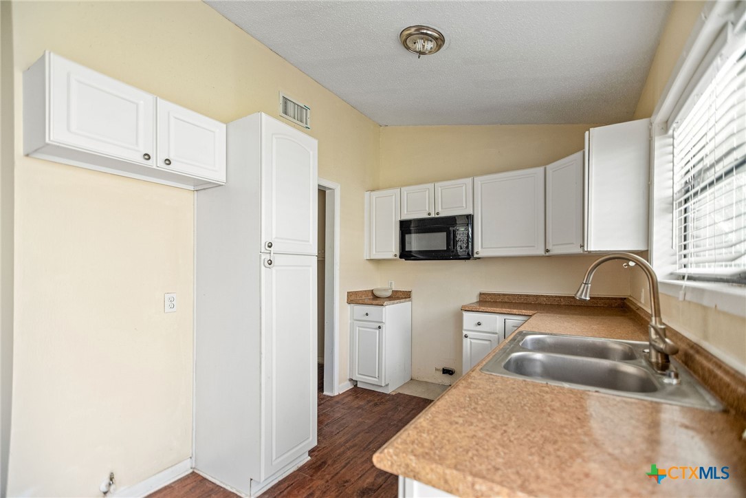 2107 Jackson Street Property Photo 10