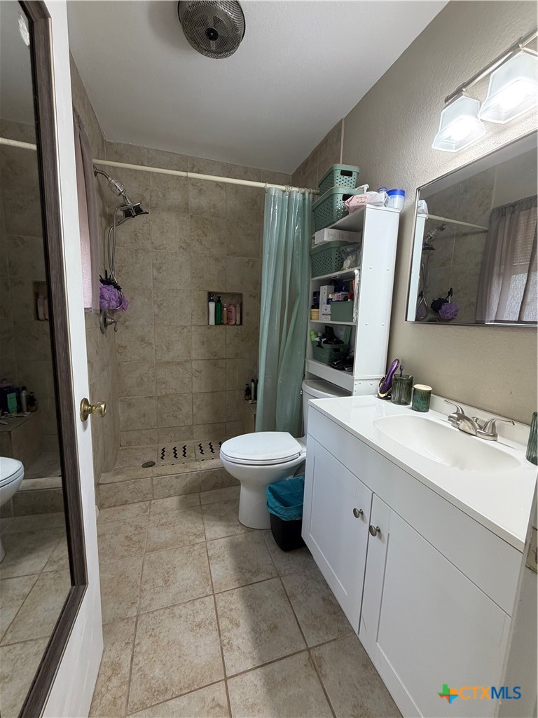 1677 Coletoville Rd E Property Photo 14